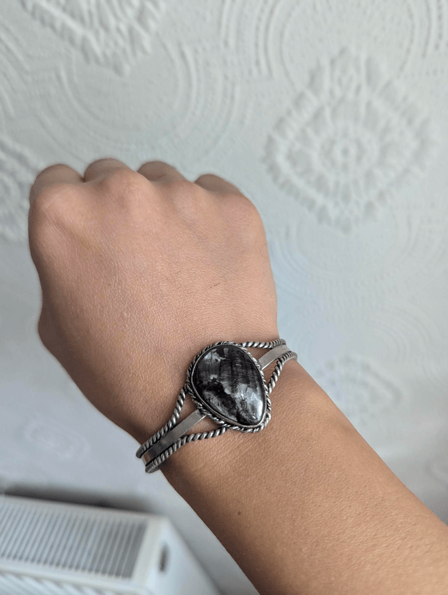 Hypersthene silver plated bracelet adjustable 