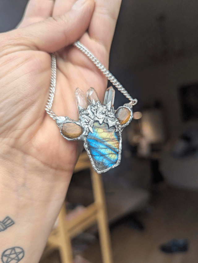 Labradorite quartz and tiger eye statement 