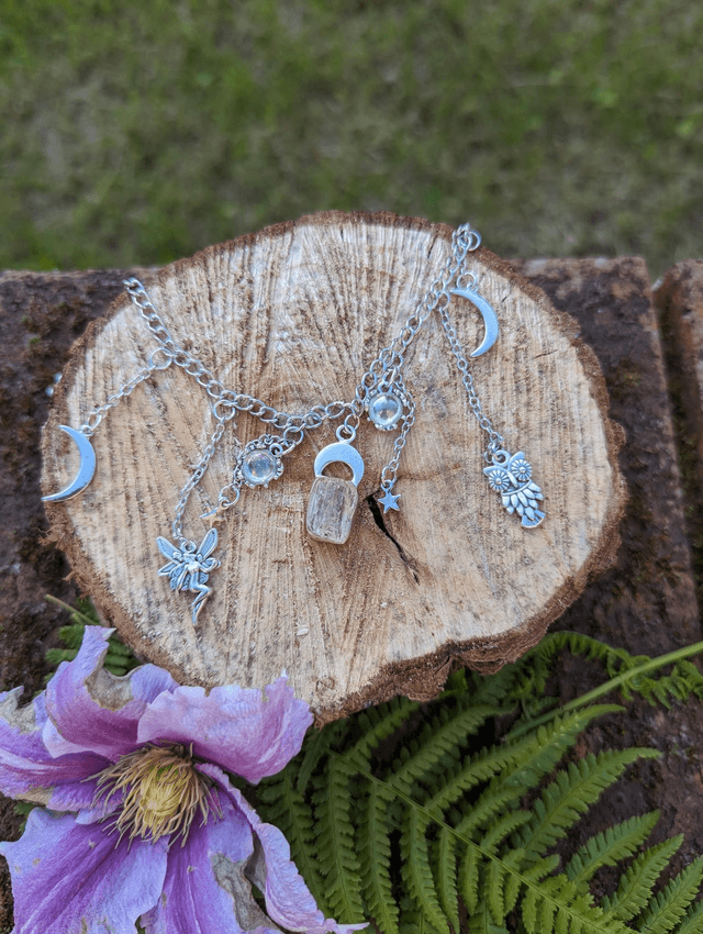 Scapolite crystal charm necklace, boohoo style , crystal jewellery, fairycore 