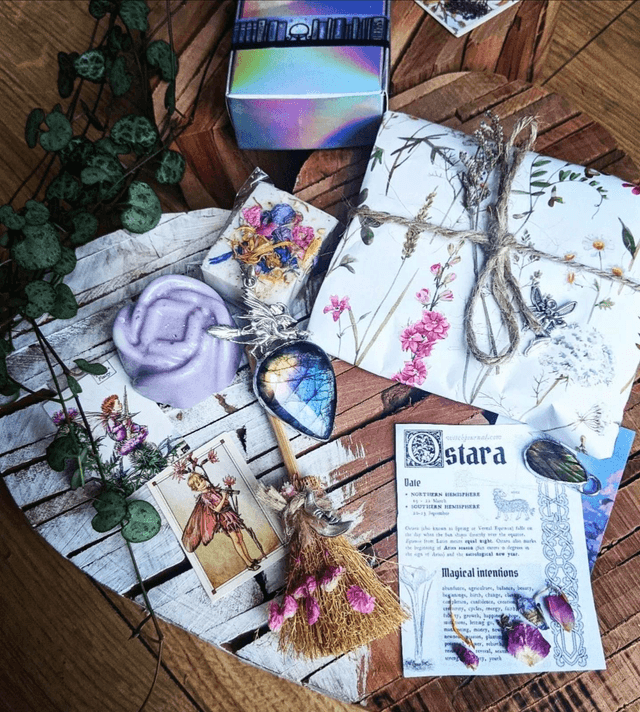 Mystery Witches Box 