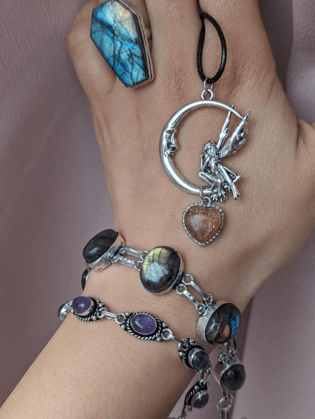 Necklace fairy moon with sunstone heart crystal in stainless steel 
