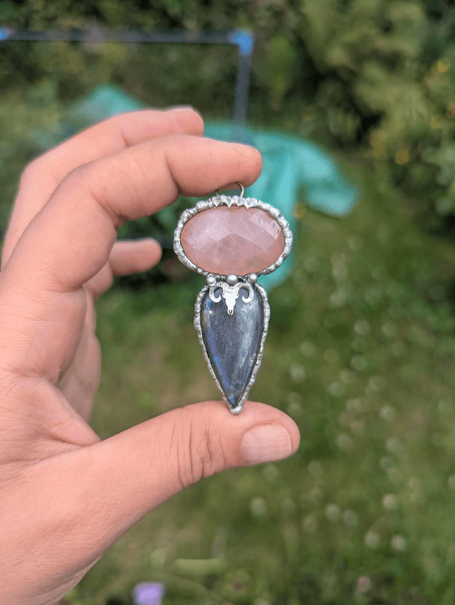 Rose quartz and purple labradorite 