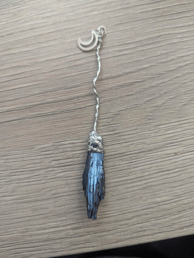 Witch broom aura kyanite blade 