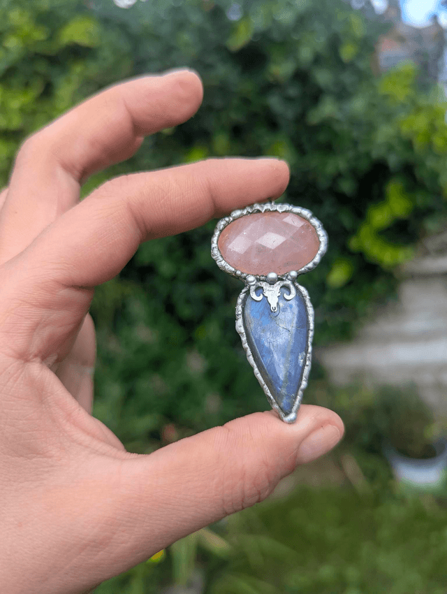 Rose quartz and purple labradorite 