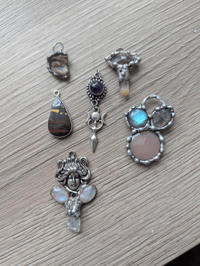 Divine collection, Dainty necklace, goddess , labradorite, tiger eye 
