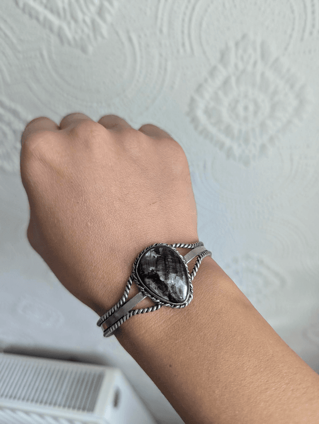 Hypersthene silver plated bracelet adjustable 