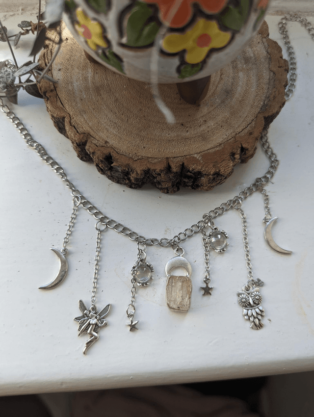 Scapolite crystal charm necklace, boohoo style , crystal jewellery, fairycore 