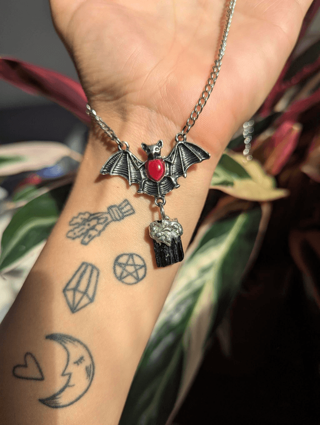 Bat and black tourmaline 